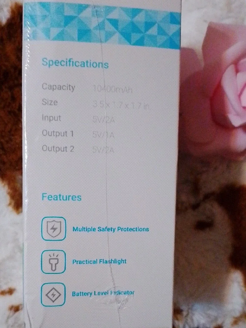 TP-Link White and Teal Portable Power Bank